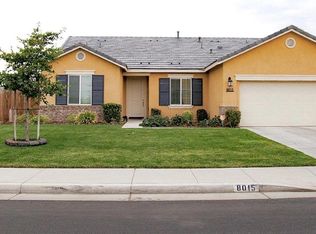 8015 Prism Way, Bakersfield, CA 93313
