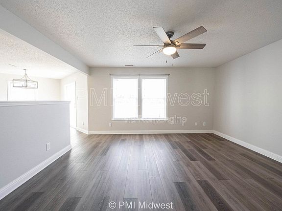 5th image of 859 Runnymede Dr