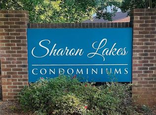 2010 Countrymens Ct UNIT 65, Charlotte, NC 28210