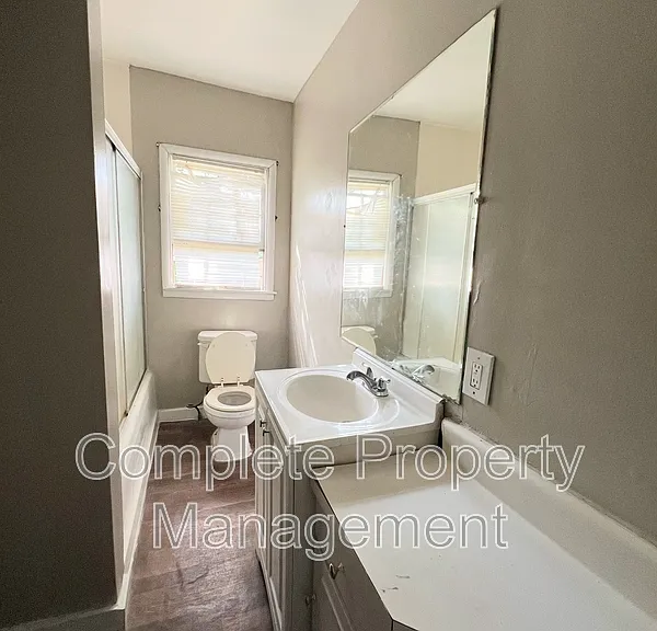 7330 1st Ave S — Photo 7