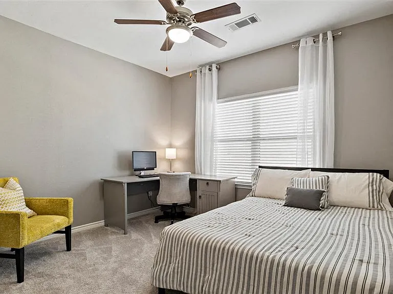 Creed Canyon Apartments — Photo 44