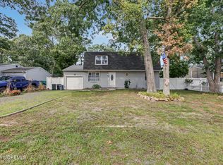 332 Yorktown Drive, Forked River, NJ 08731