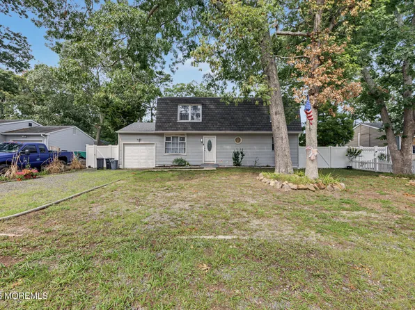 332 Yorktown Drive, Forked River, NJ 08731
