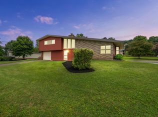 820 Worth St, Reynoldsville, PA 15851