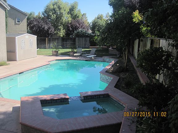 3rd image of 5664 Natoma Cir