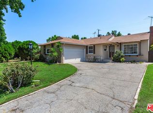 7644 Bellaire Ave, North Hollywood, CA 91605