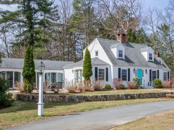 279 Norfolk St, Holliston, MA 01746