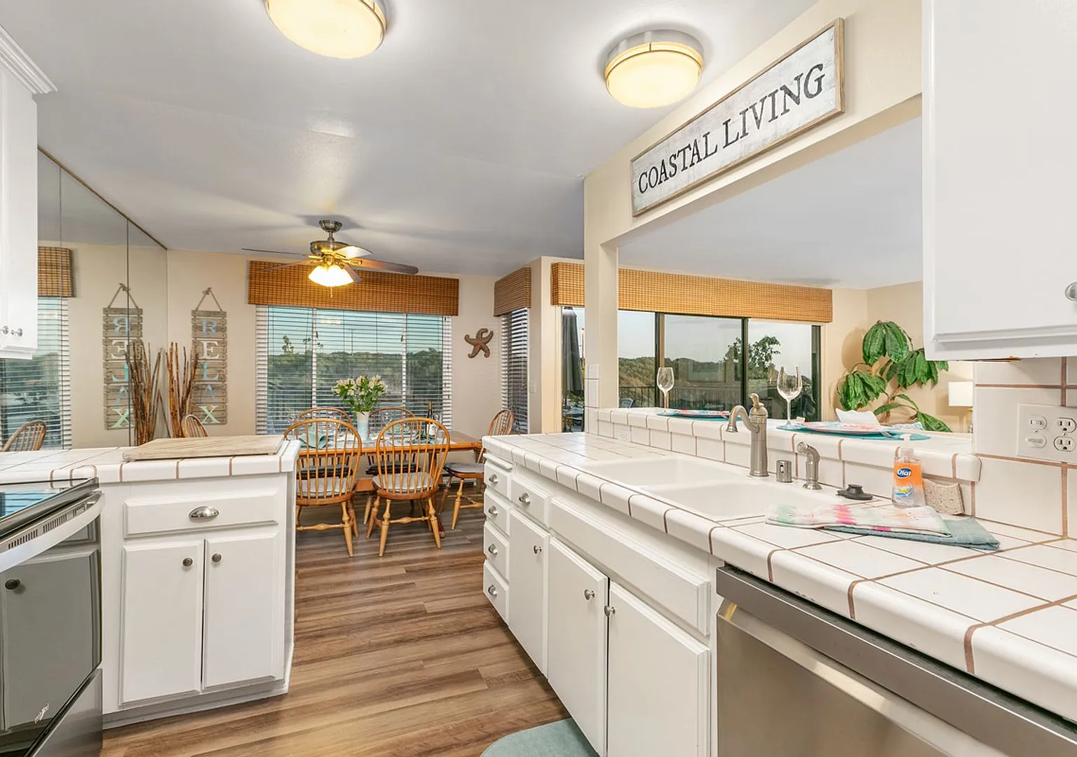 short term rental in the loop — Photo 3