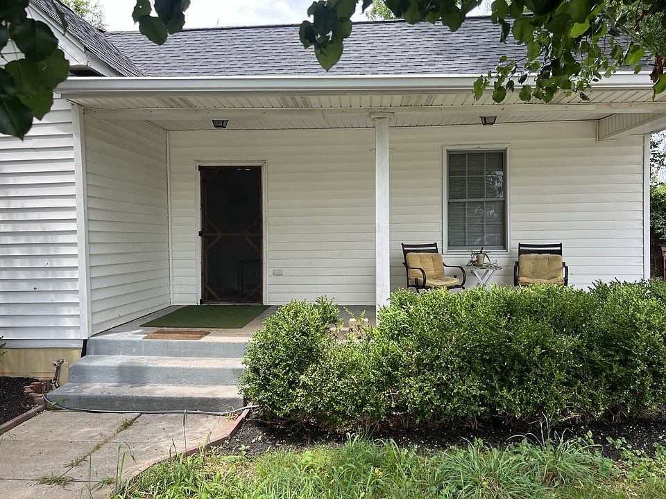 1st image of 109 Eastmoreland St