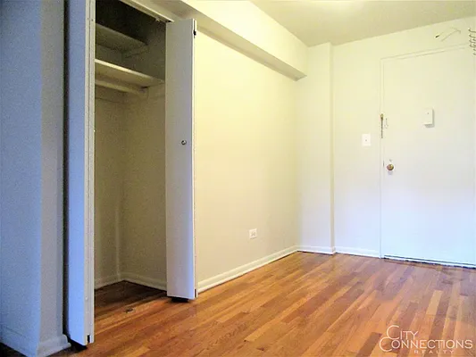 Rented by City Connections Realty | media 23