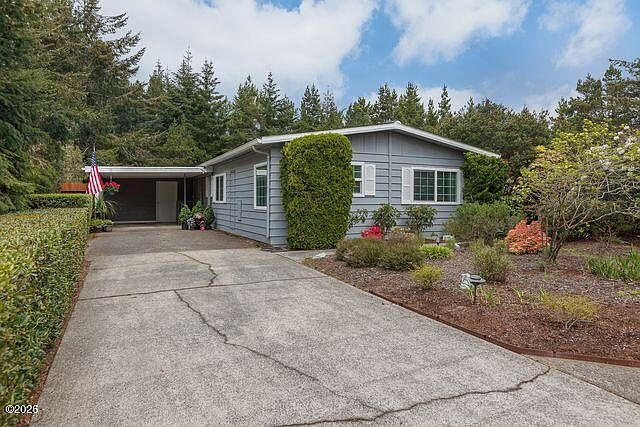 1st image of 1600 Rhododendron Dr Space 405