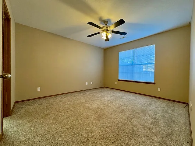 4204 SW Chapelstone Ave #2 — Photo 8