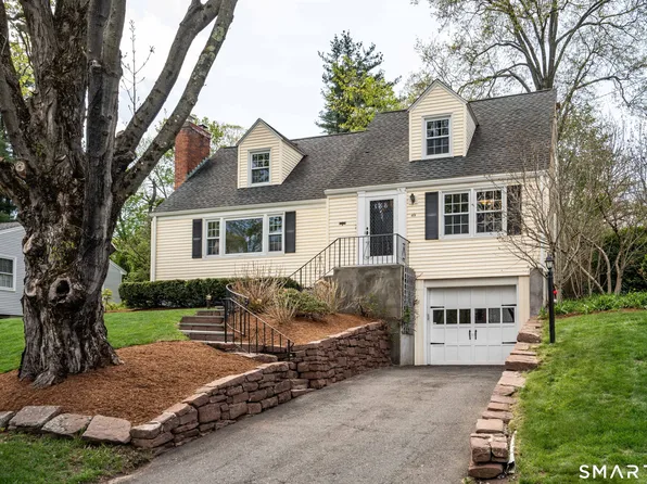 49 Foxridge Road, West Hartford, CT 06107