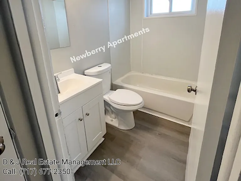 283 Park St #102 — Photo 6