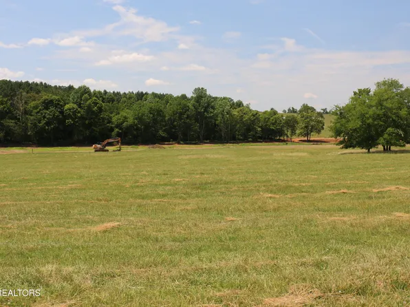 1109 County Road 461, Englewood, TN 37329