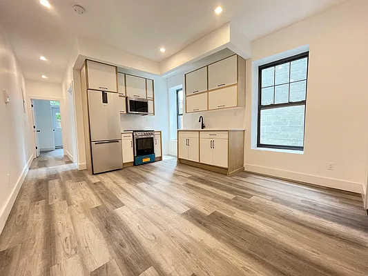 Rented by Sterling Group Developers | media 9