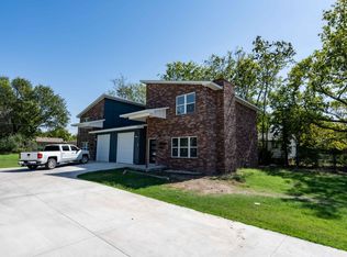 1811 N Rockford Ave, Tulsa, OK 74106