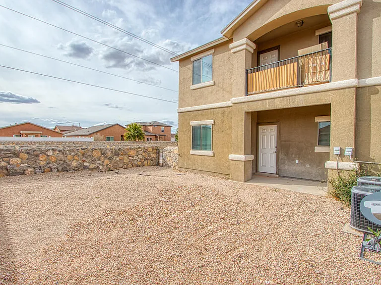 14300 Gil Reyes Dr #A — Photo 32