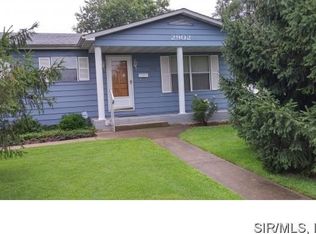 2902 Victory Dr, Granite City, IL 62040