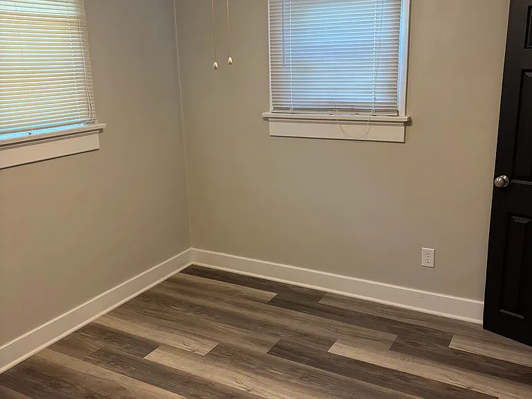 2816 Ferncliff Ave — Photo 5