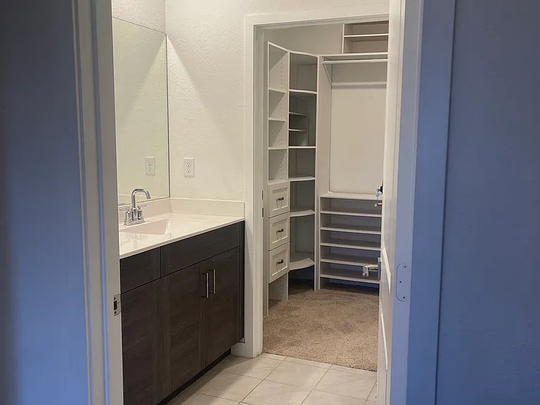 1773 SE 7th Ter — Photo 33