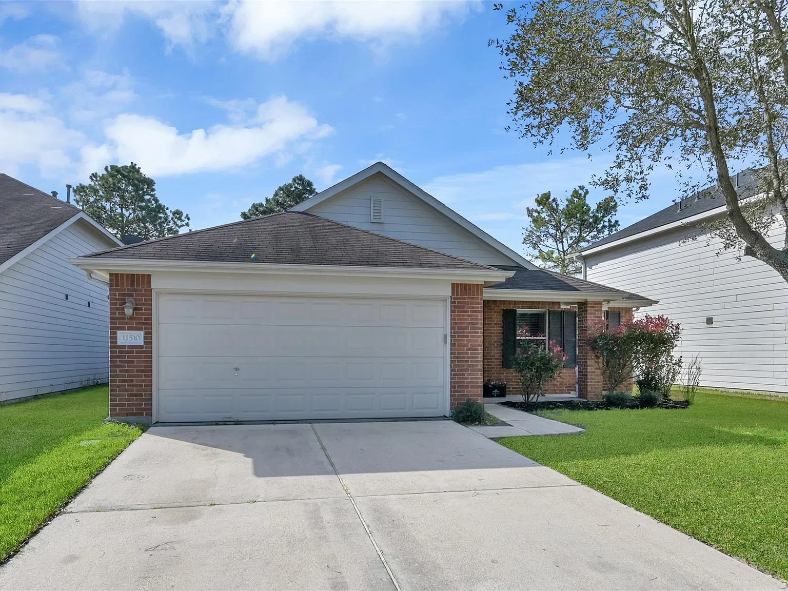 3 bed, 2.0 bath, 1533 sqft, $1,895 — Photo 1