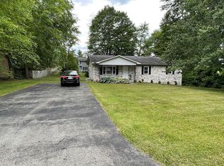 841 Wandering Ln, Beaver, WV 25813