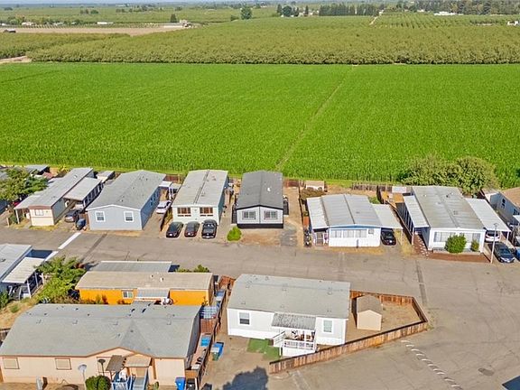 3rd image of 1624 S Highway 99 Frontage Rd #21