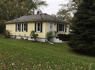 3011 Maple Ave, Kalamazoo, MI 49048