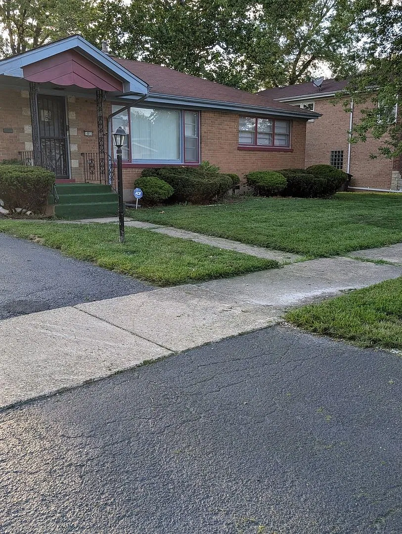 Charming 3BR House — Photo 1