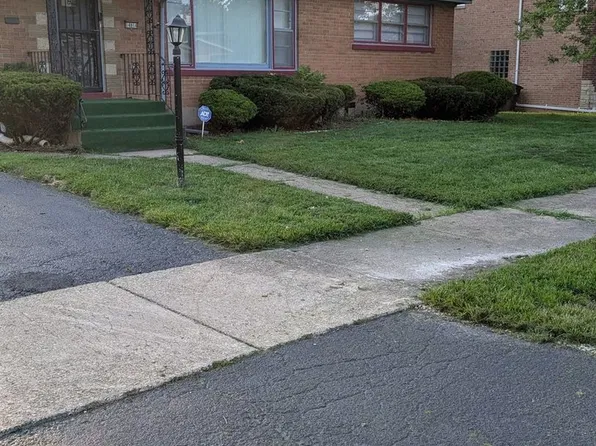 14914 Dearborn St, Dolton, IL 60419