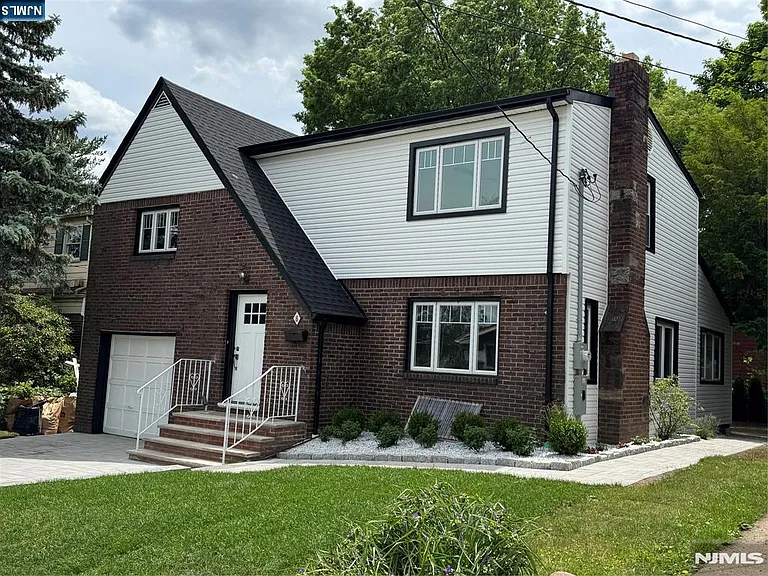 8 Dohrman Ave — Photo 22