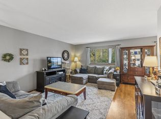 214 South St W, South St Paul, MN 55075