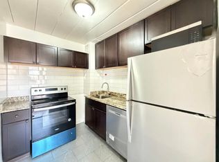 1360-301 W Touhy Ave #1360-301, Chicago, IL 60646