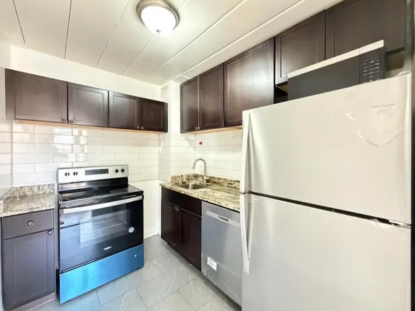 1360-301 W Touhy Ave, Chicago, IL