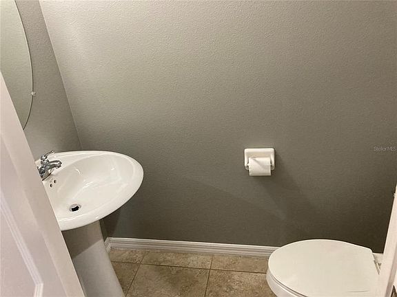 5th image of 6924 40th Ln N