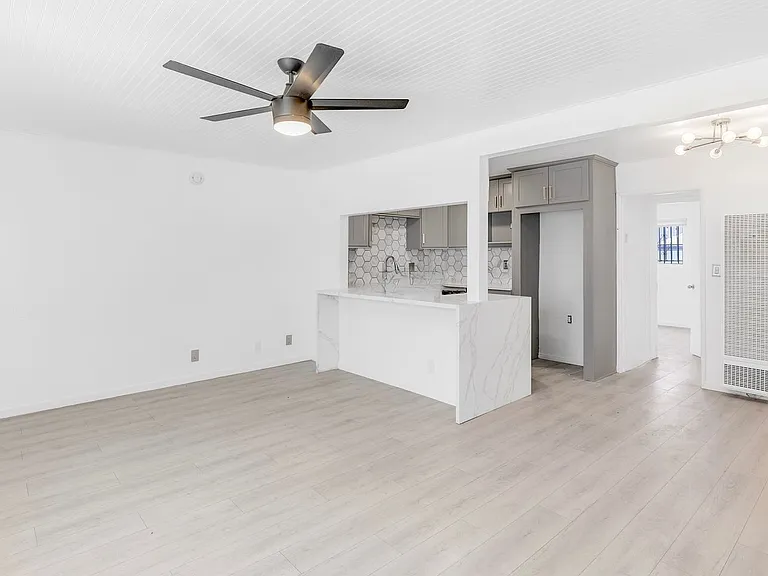 3318 Drew Street — Photo 3