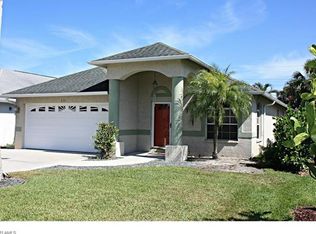 671 108th Ave N, Naples, FL 34108