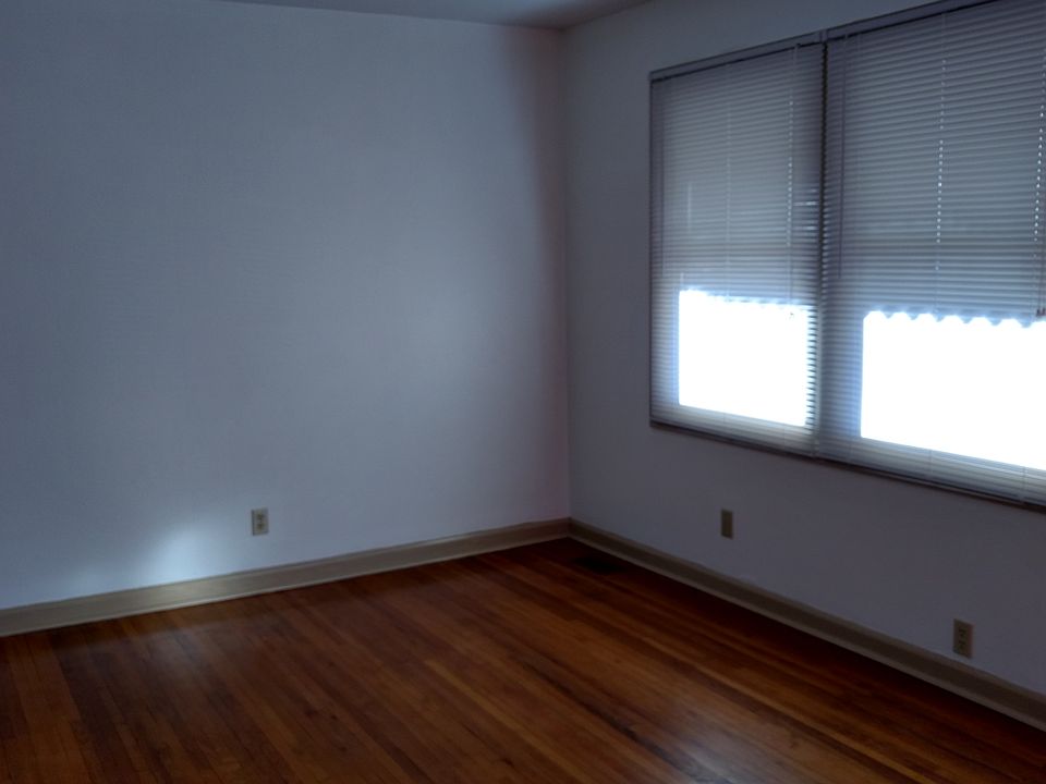 2nd image of 2608 S Mosley Ave