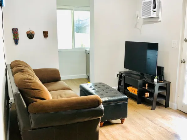 408 Holt Ave APT B, Winter Park, FL 32789