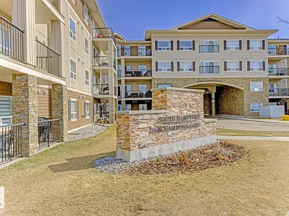 1520 Hammond Gate NW #125, Edmonton, AB T6M 0J4