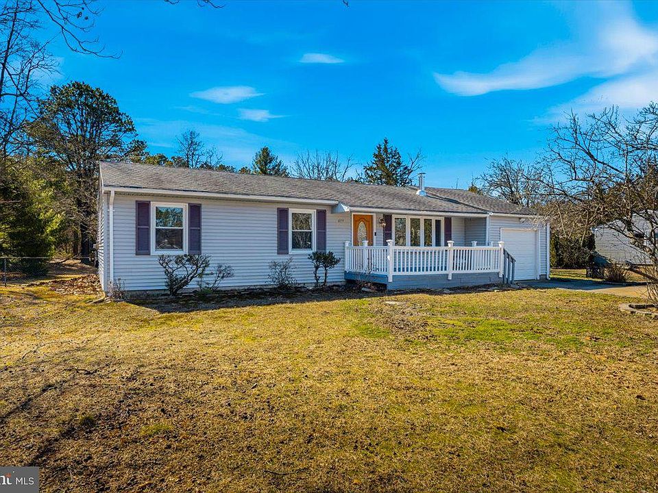 1st image of 629 W Commodore Blvd