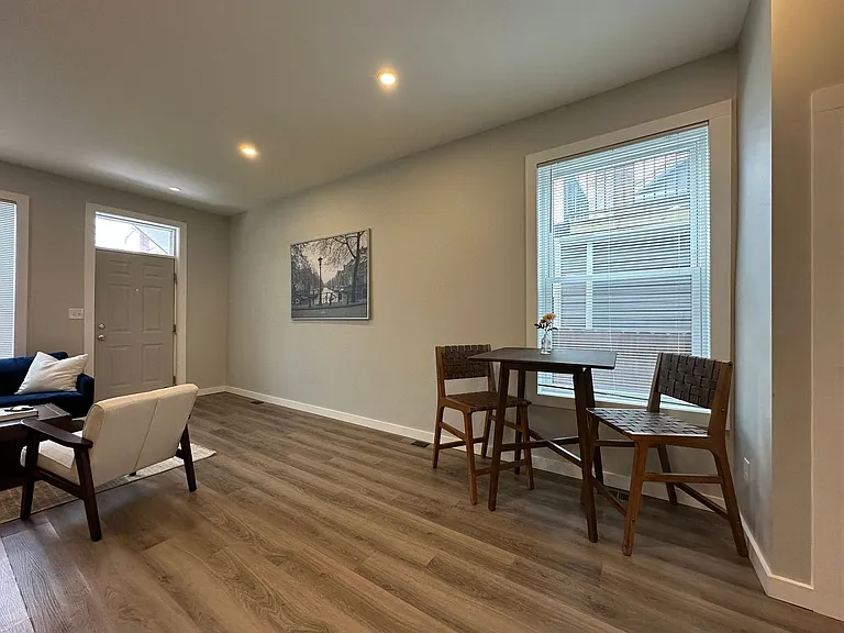 141 Hughes St — Photo 9