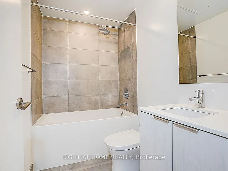 8 Wellesley St W #2606 — Photo 25