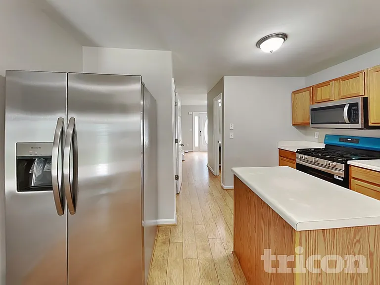 3131 Berthas Overlook — Photo 8
