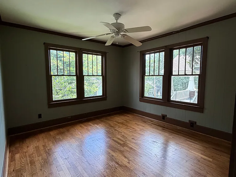 104 W Boles St — Photo 10