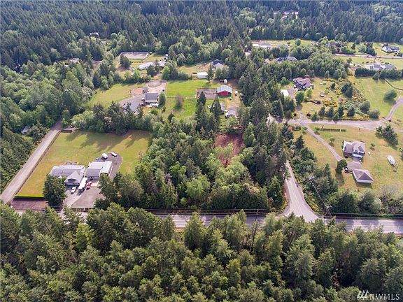 Photos show approximate property lines