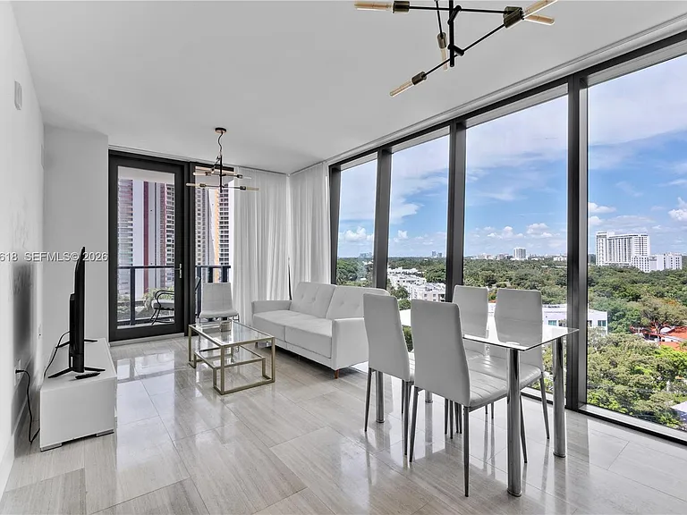 1451 Brickell Ave #1004 — Photo 7