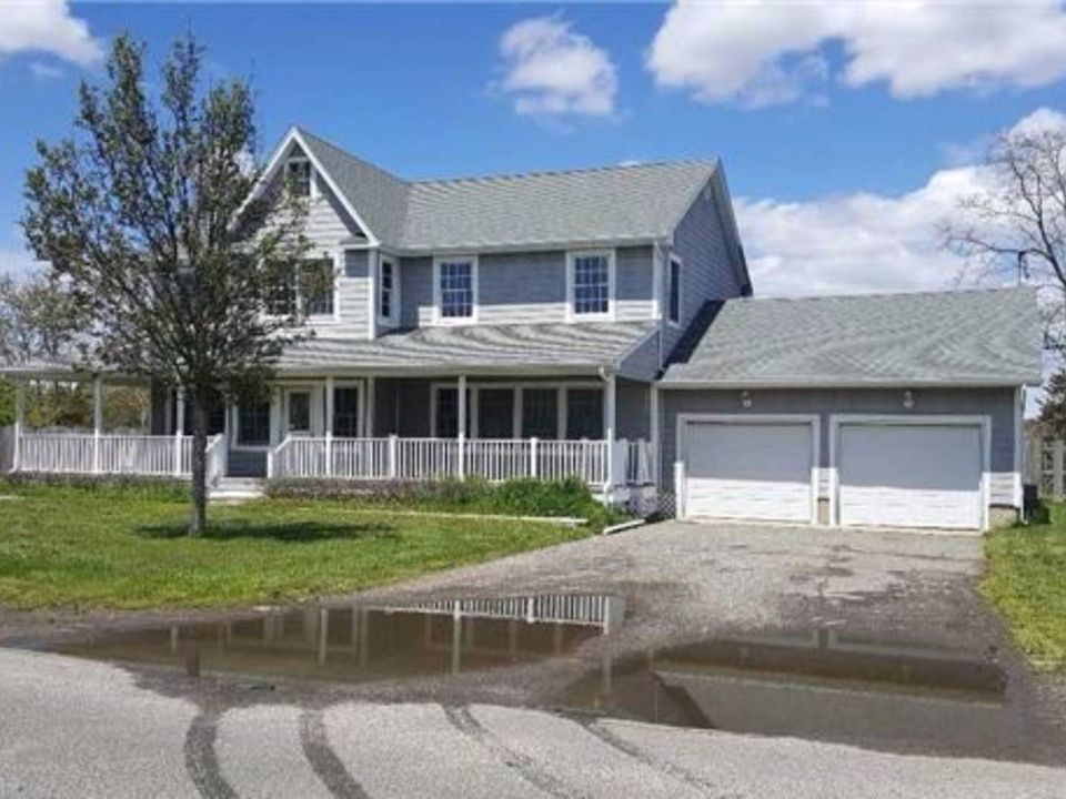 1st image of 11 Wavecrest Dr