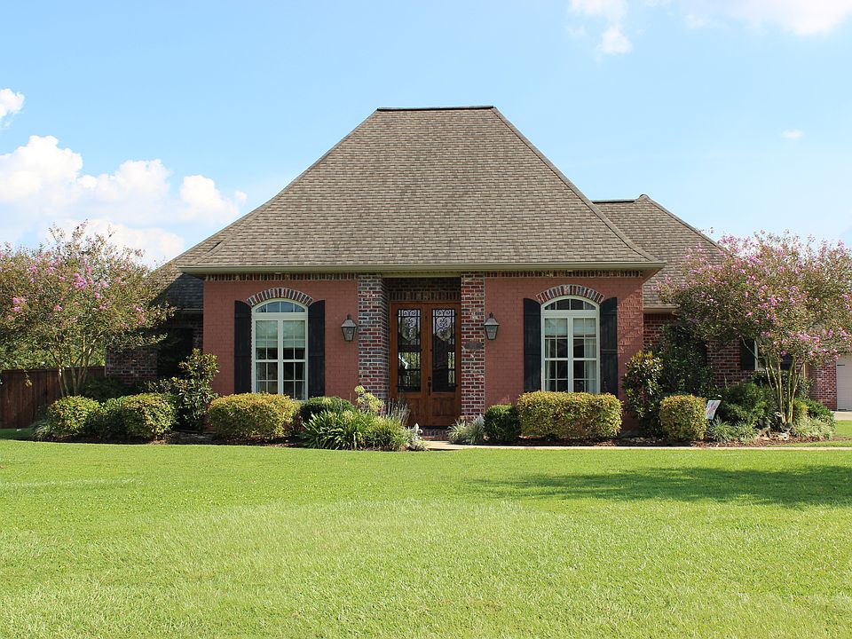 1st image of 1727 Deerfield Dr
